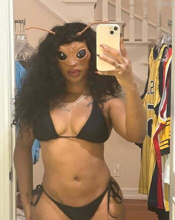 SZA