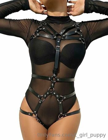 t_girl_puppy