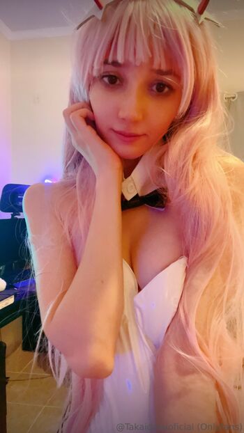 Takai Desu
