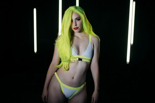 Tali Xoxo