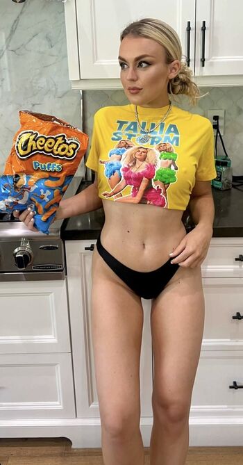 Tallia Storm