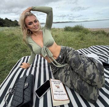Tallia Storm