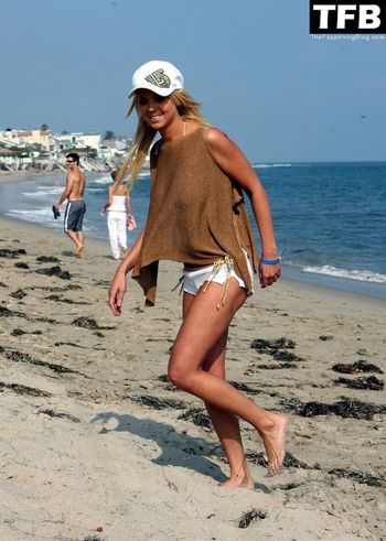 Tara Reid