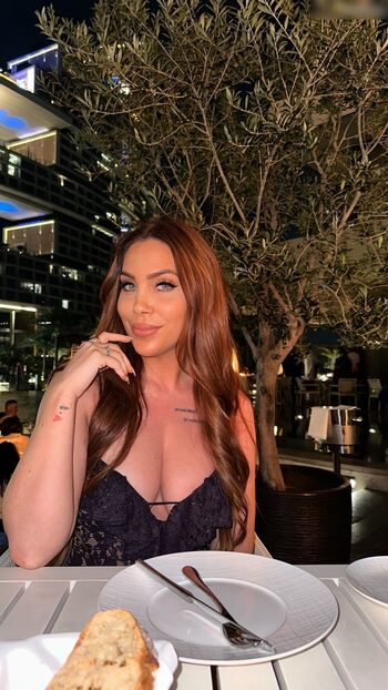 Tara Tabitha