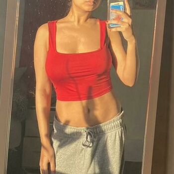 Tara Vellani