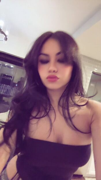 Tara Yummy