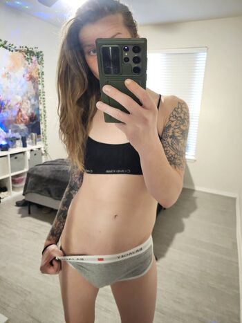 Taryn Elizabeth