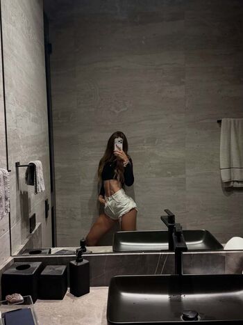 Tatiana Flores