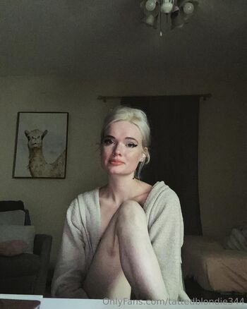 tattedblondie344