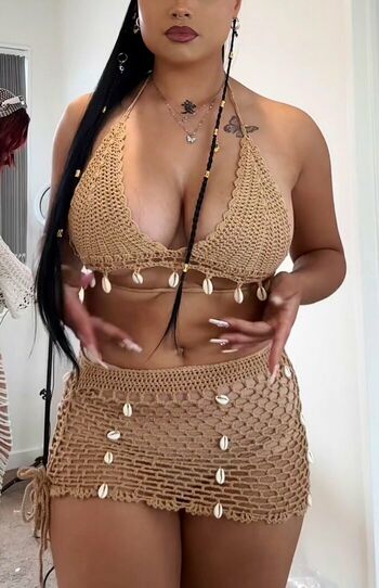 taylaraywhite