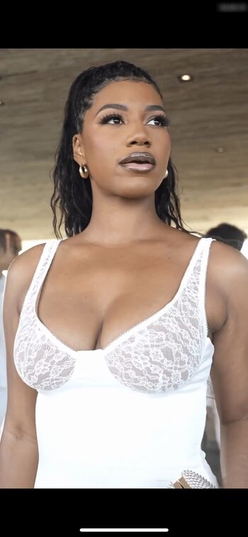 Taylor Rooks