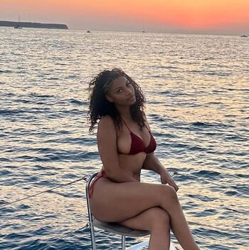Taylor Rooks