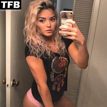 Taynara Conti