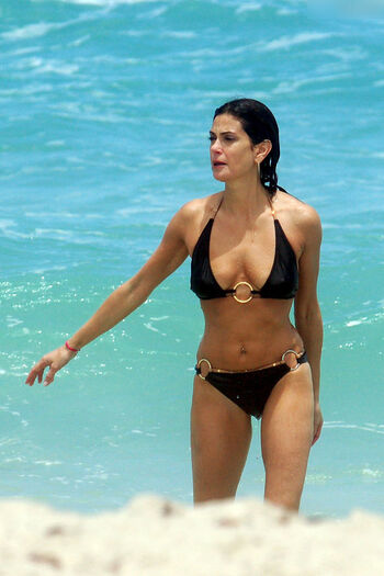 Teri Hatcher