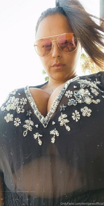 terrijaneofficial