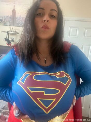 terrijaneofficial