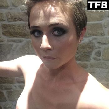 Tessa James