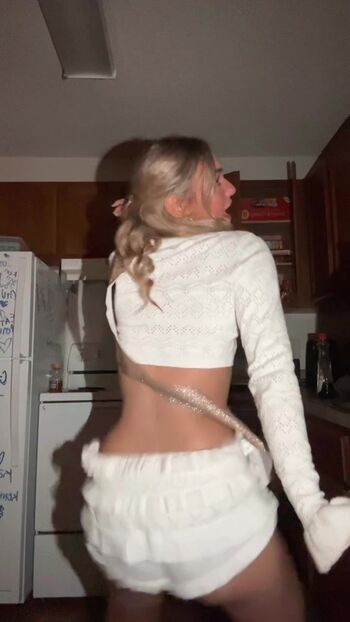 Tessa Lee