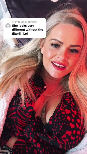 that_blonde_niki