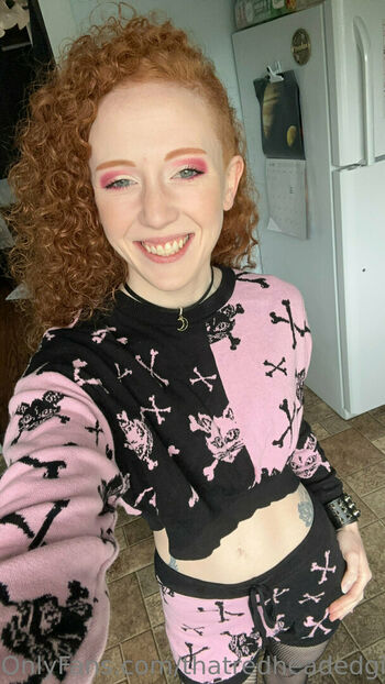 thatredheadedgirl6