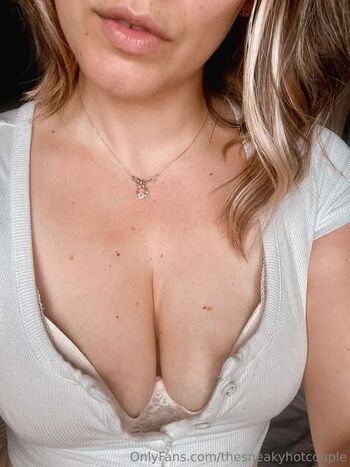 The Sneaky Hotcouple 