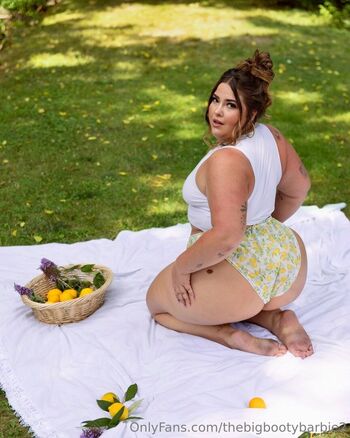 thebigbootybarbie2
