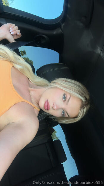 theblondebarbiexo555