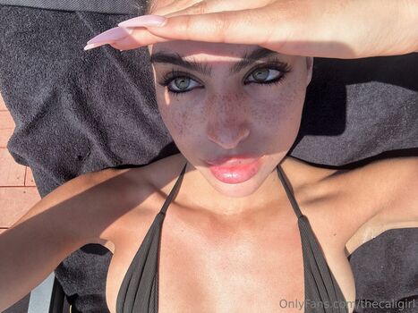 Thecaligirl
