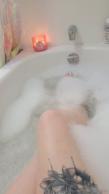 thegirlnextdoorfree