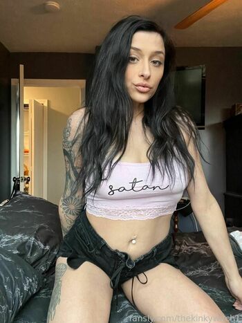 thekinkywitch1