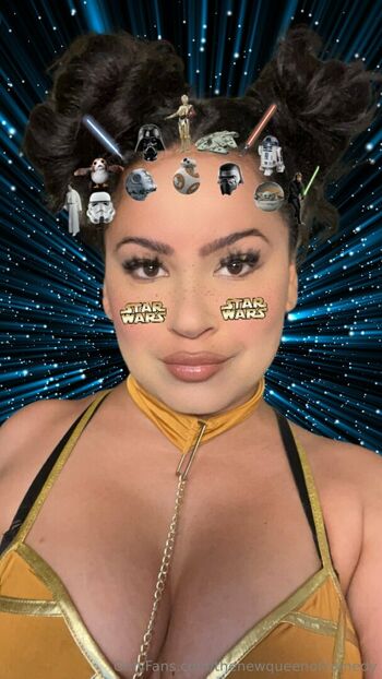 thenewqueenofcomedy