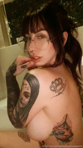 theonlinegirlfriend