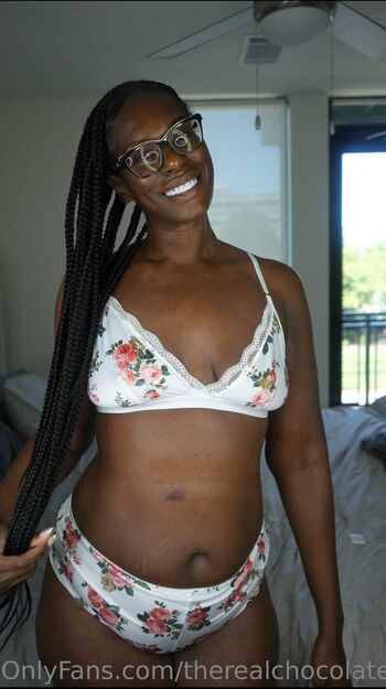 therealchocolateminnie