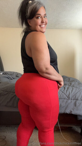 thickchickmilffree