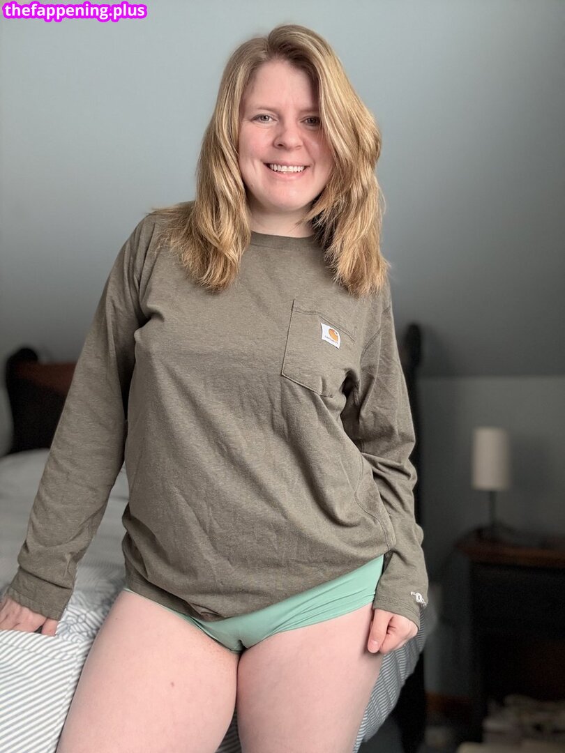 tightpixienurse