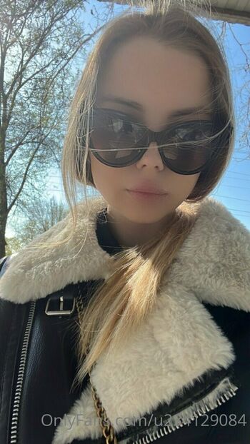 tiiiiits_queen