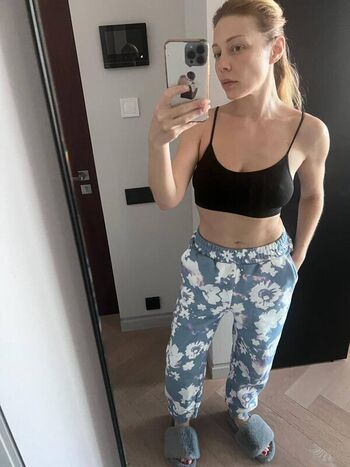 Tina Karol