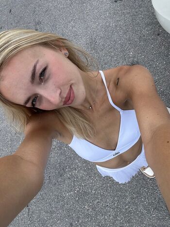 tinabellee