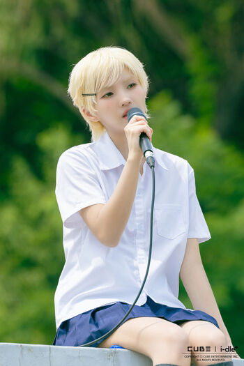 tiny.pretty.j