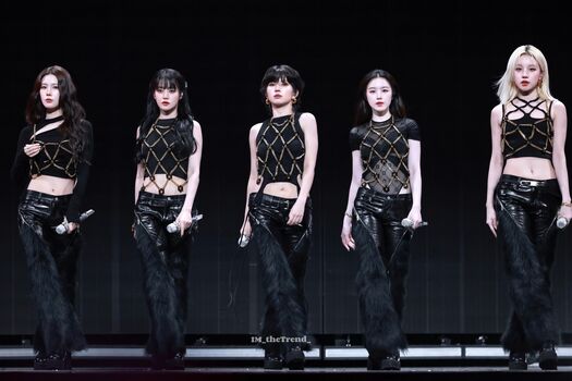tiny.pretty.j
