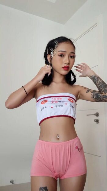 Tiny Thuy