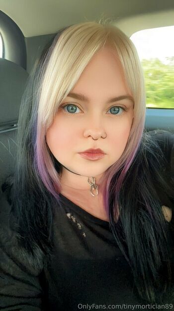 tinymortician89