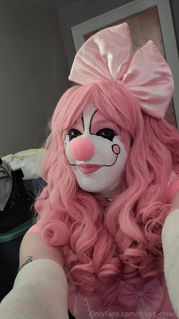 toony_clown