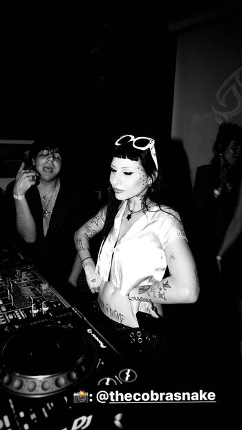 Toopoor