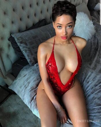 Tori Brixx