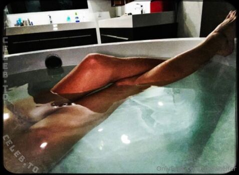Tricia Helfer