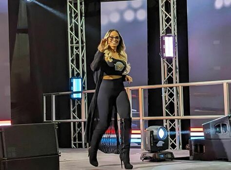 Trish Stratus