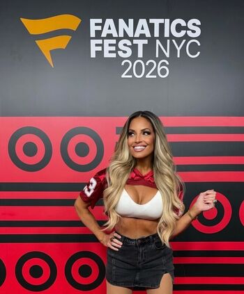 Trish Stratus