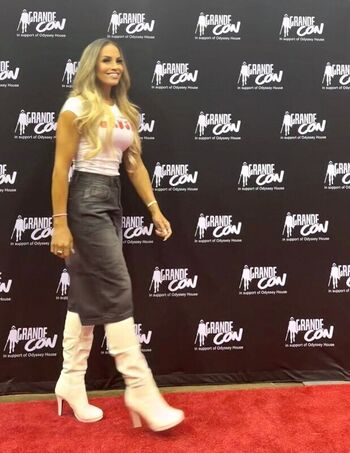Trish Stratus