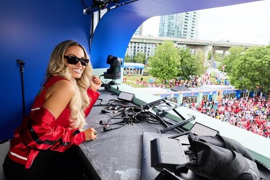 Trish Stratus